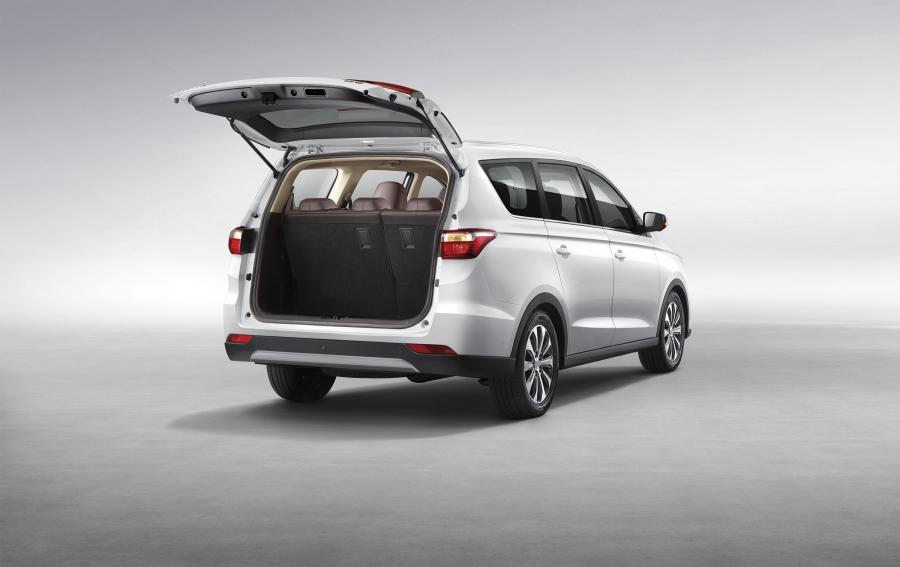 Багажник Changan Linmax 2017 года  (фото 8 из 11)